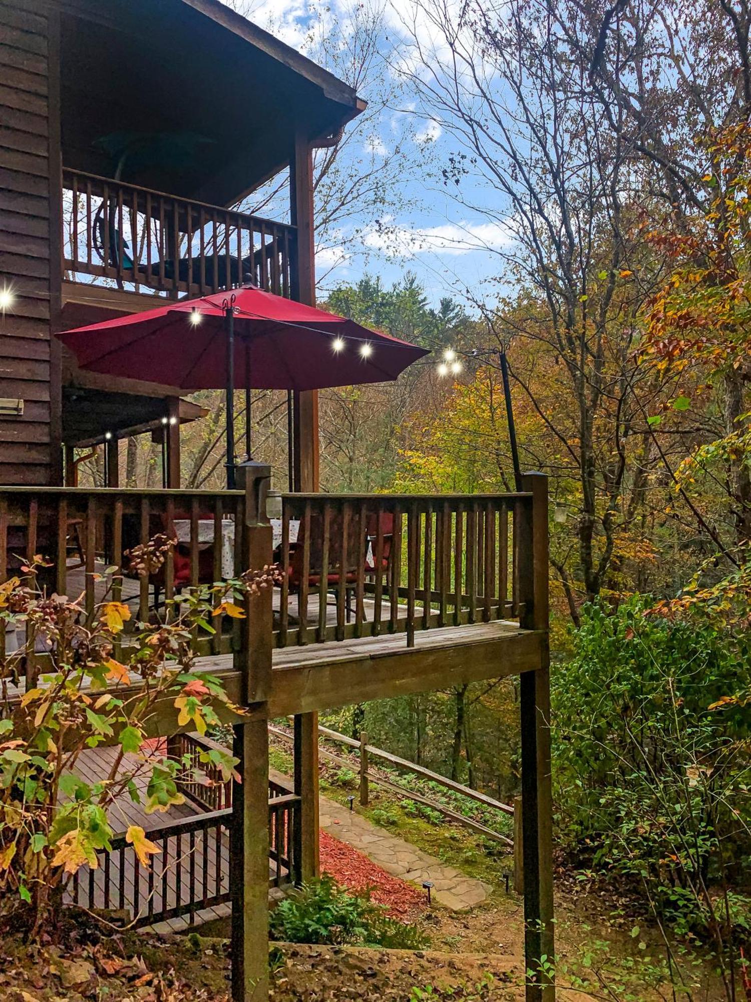 Amazing Creek View Cabin W/ Hot Tub, Firepit & Pool Table Ellijay Exterior photo